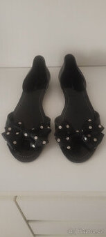 gumové sandálky do práce i k moři