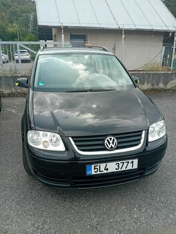 VW Touran 1.6 FSI
