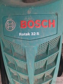 Sekačka na trávu Bosch Rotak 32 náhradní díly