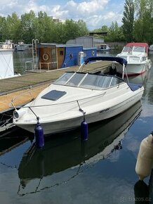 Bayliner 1952 Capri rok stavby 2001