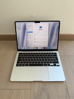 APPLE MACBOOK AIR 13.6” 2024 M3/256GB/8GB/BATERIE 100%