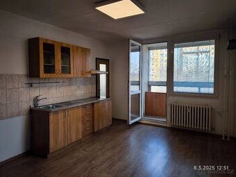 Pronájem bytu Praha 8 cena 11 900Kč