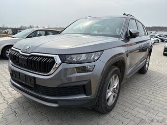 Škoda kodiaq 2tdi dsg m.r2023 facelift virtual full led -