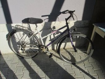 Dámské kolo - na opravu