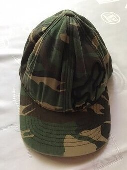 Kšiltovka maskáčová, vel. L/XL = 80 Kč