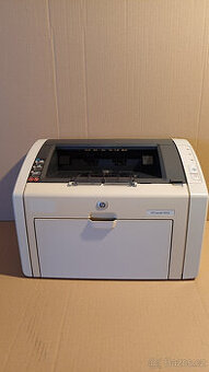 HP Laserjet 1022N | LAN | najeto 17tis. | nový toner