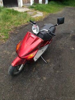 Skutr Yamaha 50 2t