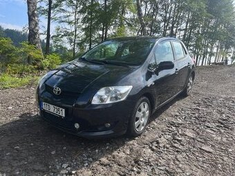 Toyota Auris 1,6 VVT-i 91 KW r.v.2009 benzín - LPG