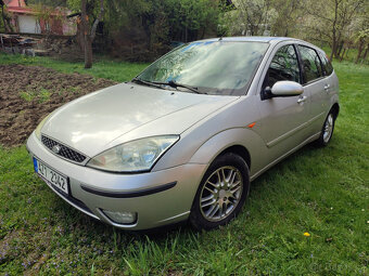 Ford Focus 1.6 benzín, 2.maj,GHIA, klima, vyh.kož.sed,2xpneu
