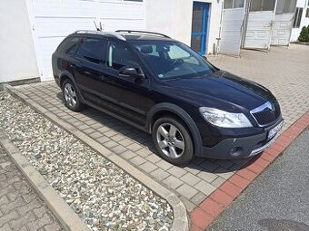 Škoda Octavia 2 Scout