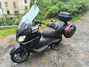 Suzuki Burgman 650 executive