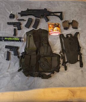 Airsoft pistole + vybavení