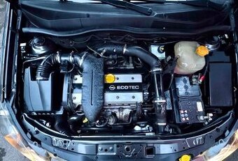 Opel Astra H GTC 2.0 16V Turbo Sport