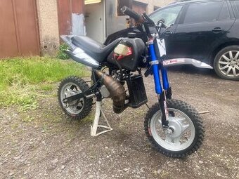 Minicross 50cc vodou chlazený Stavba
