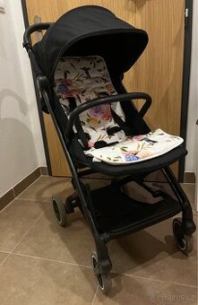 Cybex beezy kočárek golfky