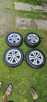 R16 Letní sada Peugeot 308 5x108 7Jx16 ET44 205/55 Michelin