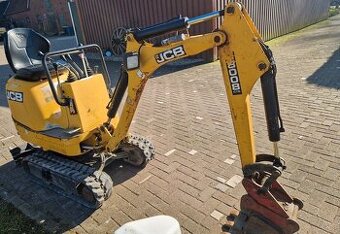 Pasové minirypadlo JCB 8008
