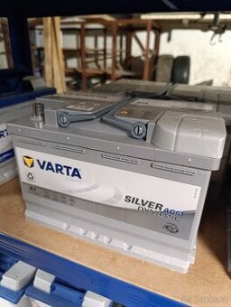 Autobaterie Varta makety