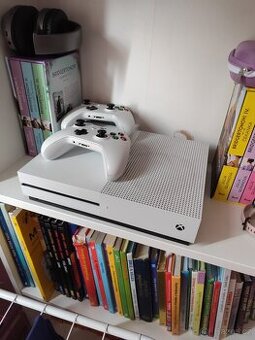Xbox one 1tb+ Kinect+2x ovladač