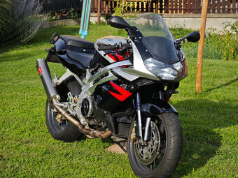 Aprilia SL 1000 Falco