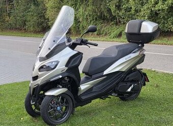 Piaggio MP3 400 hpe, r. 2022 – nový model, top stav