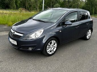 Opel Corsa 1.4i 66kw, r.2008, 1.majitel, klima, STK - 1