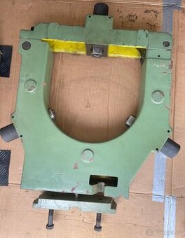 Soustruh SUI 80 - luneta - HLEDÁME