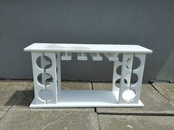 Stojan na víno a skleničky