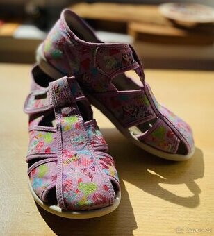 Cicaban - dívčí bačkory - 34