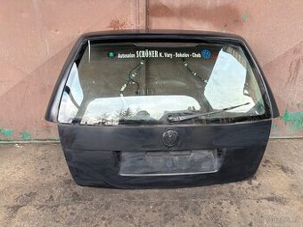 VW Golf 4 Variant kufr