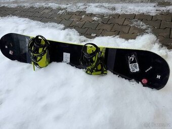 Snowboard Viper 159 s vázáním Gravity (plus obal)