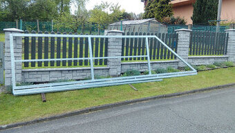 Samonosná brána - 1