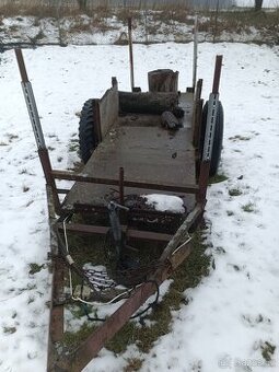 Dvoukolový přives.