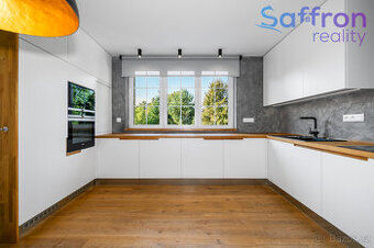 Prodej Mezonetového bytu 6+kk, 209 m², balkon, zahrada – Nov