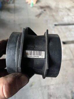 E46 325i váha vzduchu