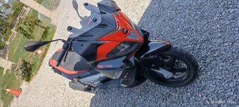 Aprilia SR MAX 300i, r.v.2013