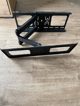 Kloubový držák na TV