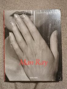 Kniha Man Ray - Taschen (foto publikace)