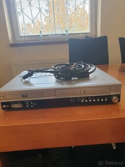LG DVD/VCR RECEIVER+PANASONIC VC Recorder+Repro