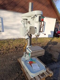 Sloupová vrtačka VS 32B