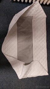 Mantinel do postýlky