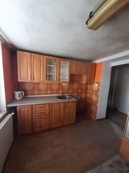 Prodej RD v obci Oplocany