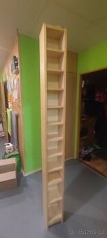 Stojan a CD či jiné predmety