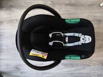Autosedačka Cybex Aton B2 i-Size (2022) + BaseOne ISOFIX