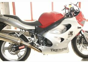 Sportovní motocykl Triumph TT600 - 1