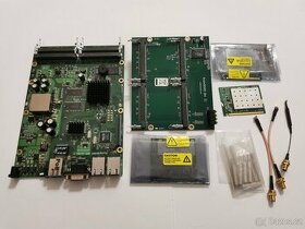 RouterBOARD 600 + 604 + miniPCI karty + příslušenství