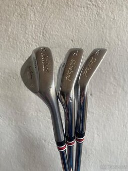 Krátký set golf holí Cleveland Cg1