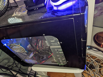 Herni Desktop PC
