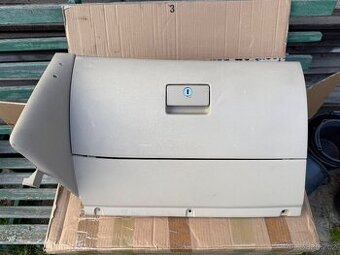 VW Golf IV - Přihrádka spolujezdce 1J1857101A