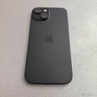 Černý iPhone 15 128GB, pěkný stav, 12 měsíců záruka